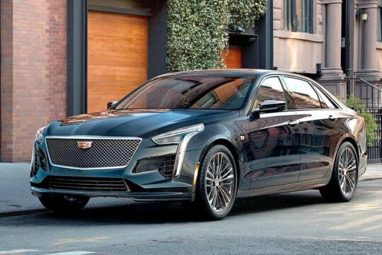 Chicago Airport Transfer: Chicago to O'Hare Airport ORD in Business Car