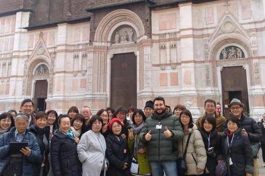 Welcome to Bologna! Private Walking Tour