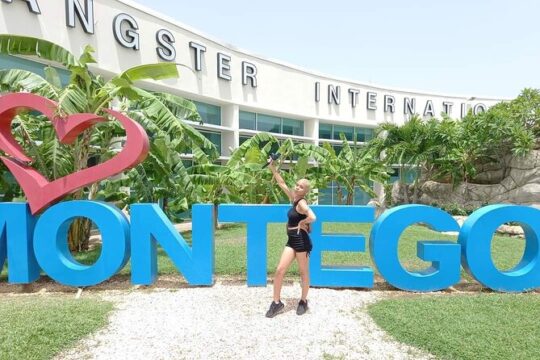 Private Montego Bay Airport Transfer To Ocho Rios