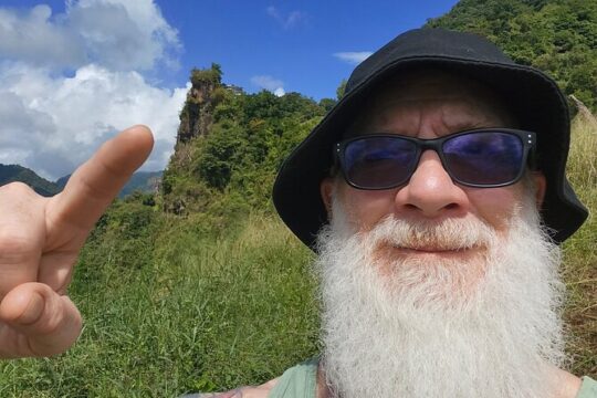 Half Day Hiking Adventure to Gorilla Rock from Saint Vincent