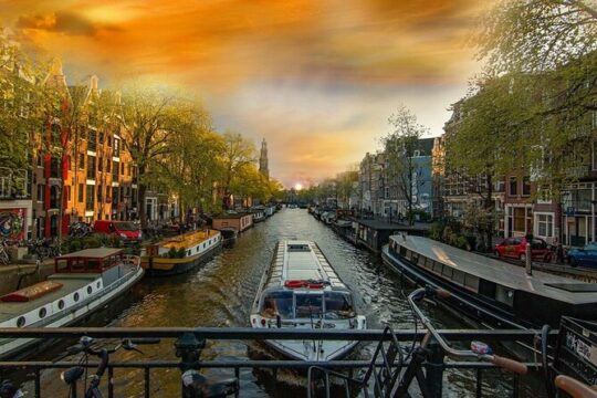 Amsterdam Airport Schiphol (AMS) Private One-Way Transfer