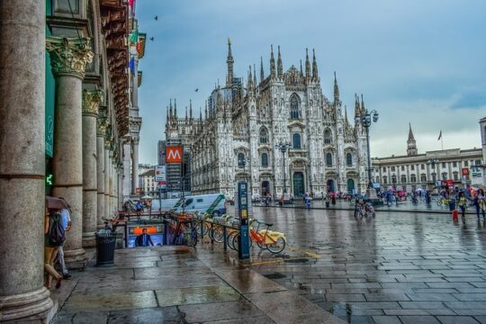 La Scala Museum and Theatre 1 Hour Tour in Milan
