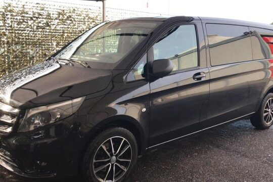 Transfer from Fiumicino airport to Rome center van