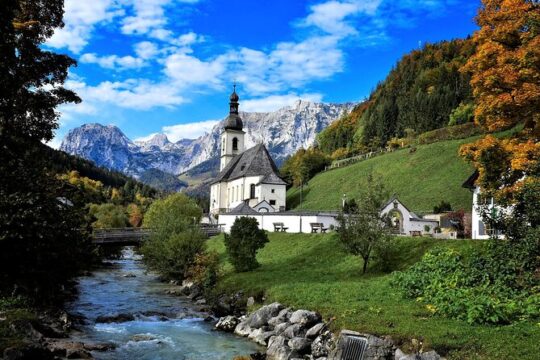 Discover the Bavarian Alps from Munich - End of tour in Salzburg
