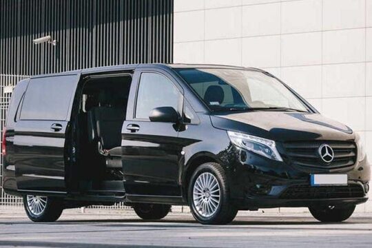 Return Transfer Rome Airport (FCO) to Hotel & back