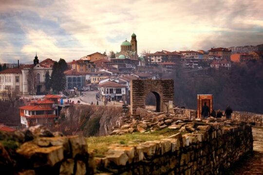 Private Day trip to Tsaravets Fortress in Veliko Tarnovo and The Emen Canyon