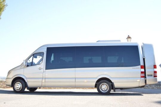 Private Cruise Port to Airport Transfer in Barcelona