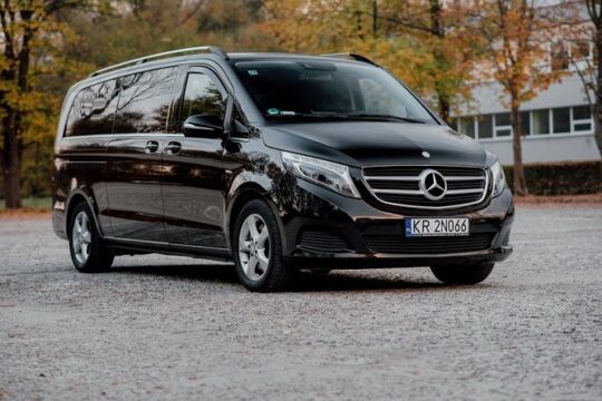 Krakow: Private Transfer to/from Bratislava