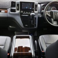 Airport & Ground Transfers