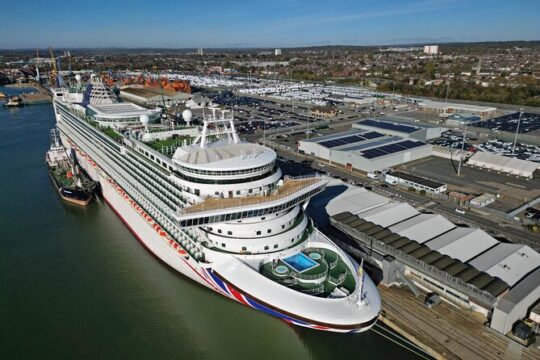 Transfer to/from London Gatwick Airport to Dover Cruise Port