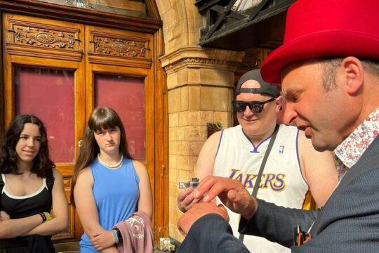 Private Live Magic Harry Potter Tour with a Top Magician