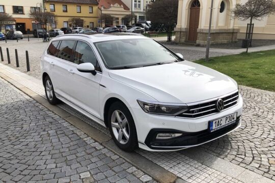 Prague: Private Transfer to the Airport (PRG)