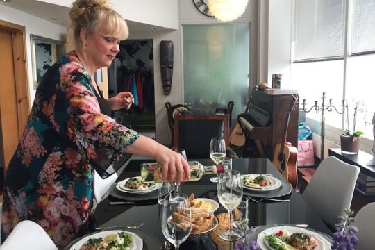 Icelandic Cooking Class in Downtown Reykjavik with Musical Hosts