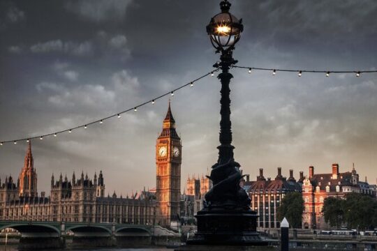 Dark Side of London Walking Tour