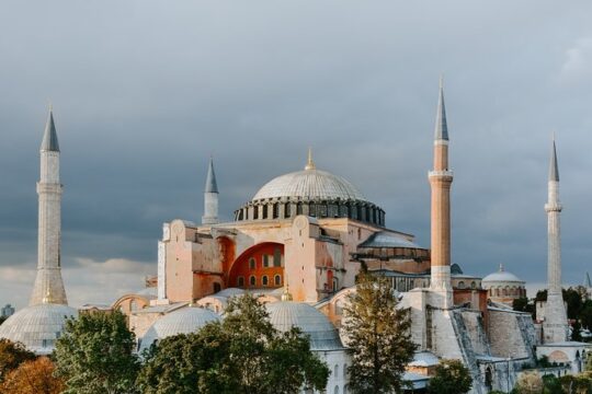 Private Full-Day Walking of Istanbul Old City with Lunch