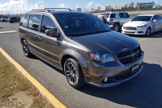 Private transportation San Juan to Luquillo beach hotels or bnbs