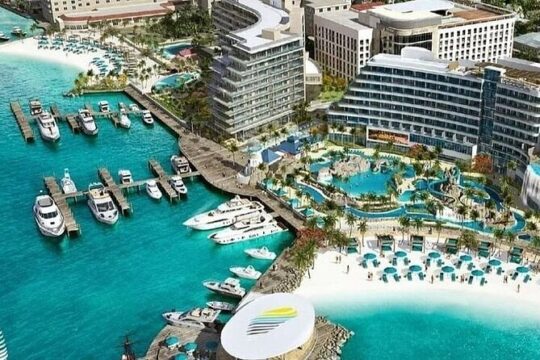 Private Roundtrip Minibus Transfer to Downtown Nassau