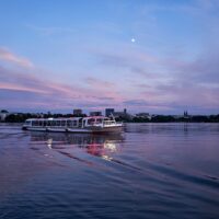 Holiday & Seasonal Tours