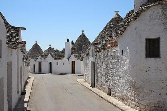 The Best of Alberobello Walking Tour and Rosolio Tasting