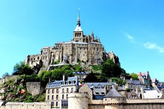 Private Full Day Tour in Mont Saint-Michel from Paris