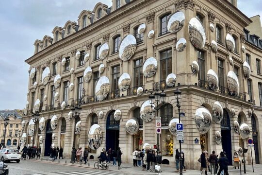 Luxury Shopping Excursion and Style Consulting in Paris Saint Honoré