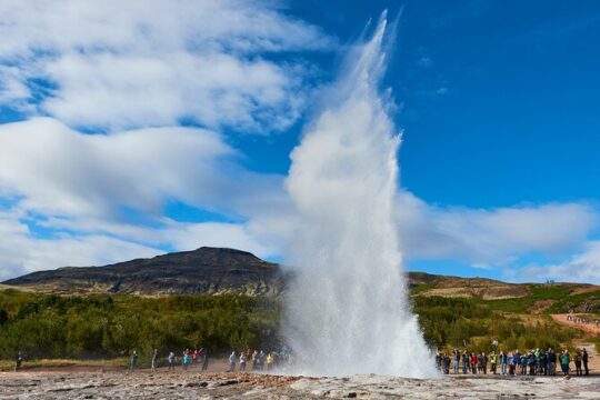 Private Golden Circle Tour from 5 to 8 person