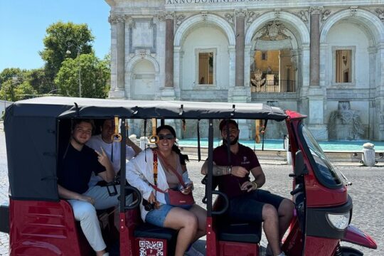 Shared Guided ETuk Tour in Rome