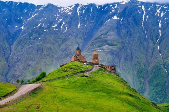 Full Day Private Tour to Kazbegi and Gudauri from Tbilisi