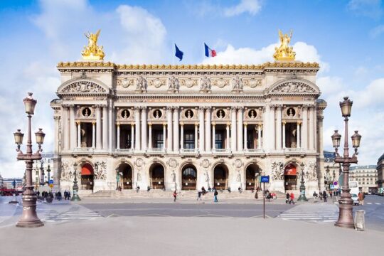 Skip-the-line Palais Garnier, Madeleine Church and Louvre
