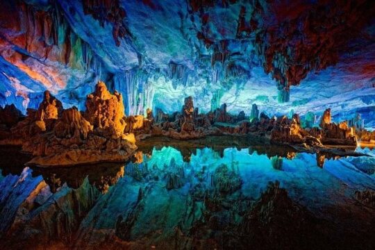 Kutaisi 2 Days Tour with overnigth - Caves and Historical Sights
