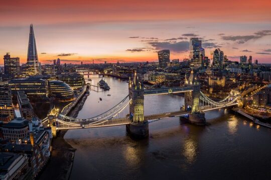 From Gatwick Airport to London or Vice Versa | Private Transfer