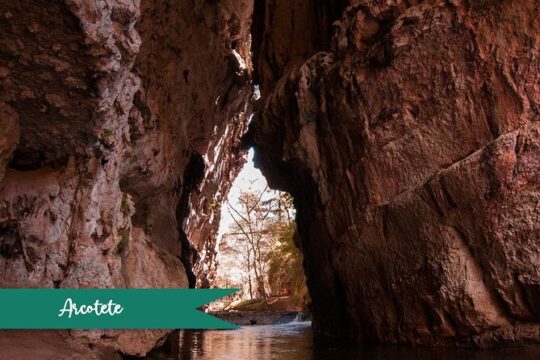 Adventure through the Arcotete, Mamut and Rancho Nuevo Caves