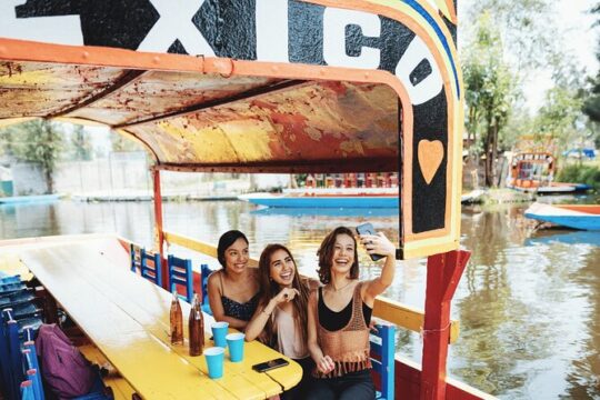 From cdmx: Tour in Coyoacan and Xochimilco all inclusive