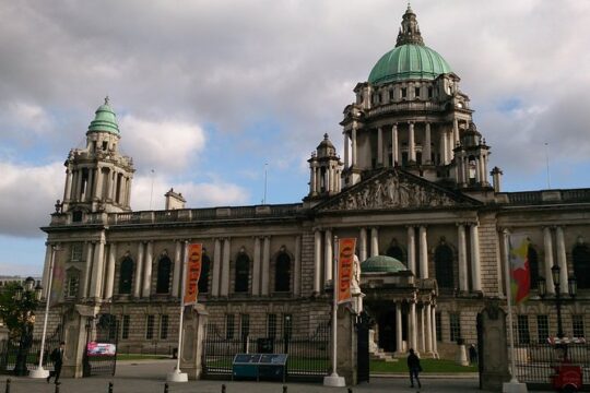 Giants Causeway and Belfast Private Tour from Dublin