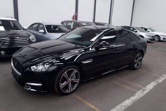 Private Airport Transfer in Lyon from Sain-Exupéry airport (LYS) to City