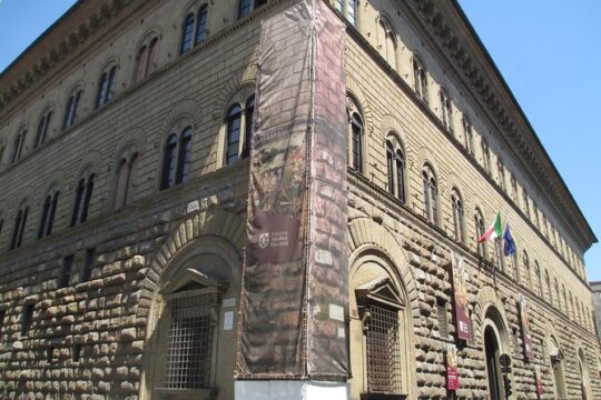 Florence Self guided walking tour and scavenger hunt