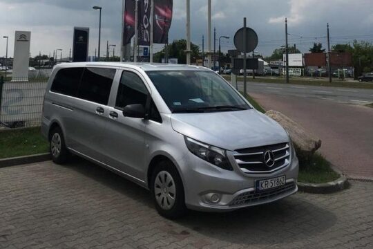 International transfer from Krakow (airport) to Bratislava