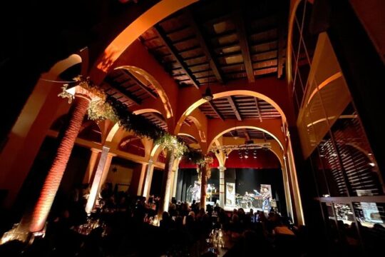 Teatro del Sale Circo-lo Live with Dinner and Show