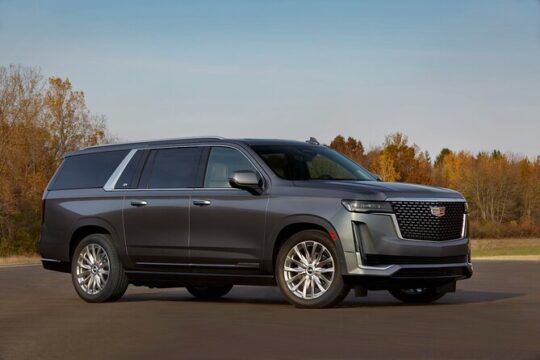 Private Transfer Waikiki to Honolulu Airport HNL by Executive SUV