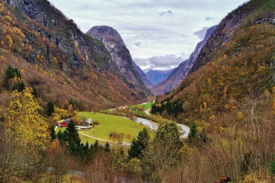 PRIVATE GUIDED TOUR: The Heart of Norway – Viking Special, 8-9 hours – WINTER