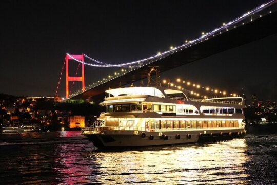 Luxury Dinner Cruise in Istanbul