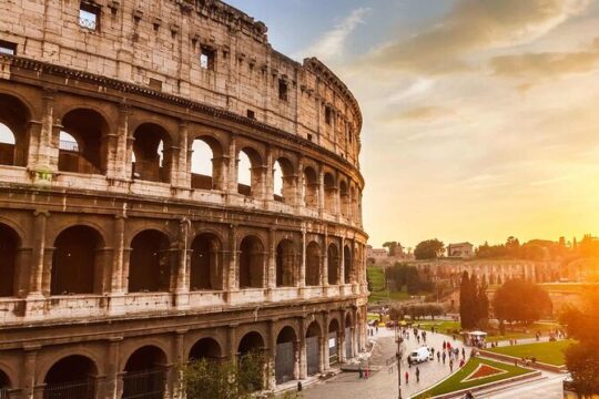 Private Tour of Rome Through Time with an English-Speaking Driver