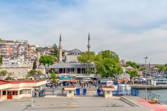 Istanbul Asian Side, Uskudar and Kadikoy Guided Tour