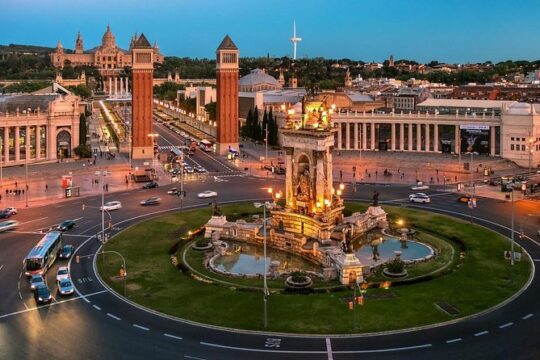 Private Transfer: Barcelona City Center to El-Prat Airport (BCN)