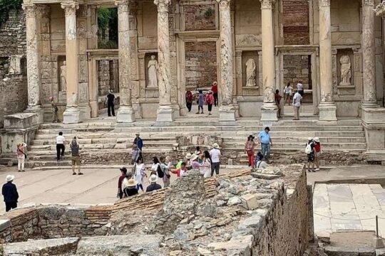 Private Tour from Kusadasi to Ephesus and Kirazli Village