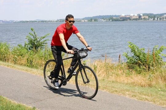 Old Town Alexandria to Mount Vernon Bike Rentals