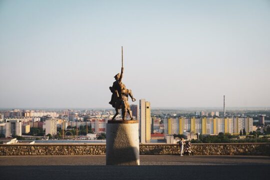 Explore Bratislava in 60 minutes with a Local