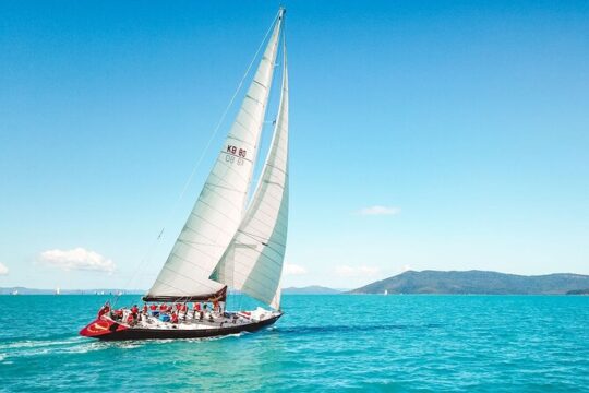 2 Day Whitsundays Maxi Sailing Adventure on Condor
