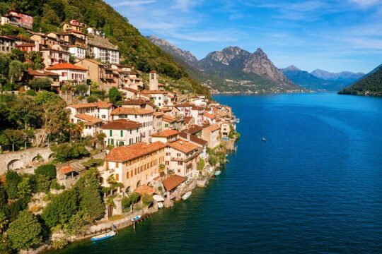 Full Day Private Tour to Lugano's Old Town and Lake from Lucerne