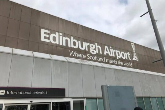 Edinburgh Airport to Edinburgh City plus return journey private transfer